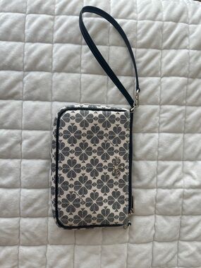 kate spade Black and Cream Floral Zip Wristlet with Detachable Strap